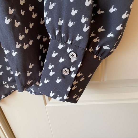 Loft Dress Blouse with Chickens! - Picture 5 of 10
